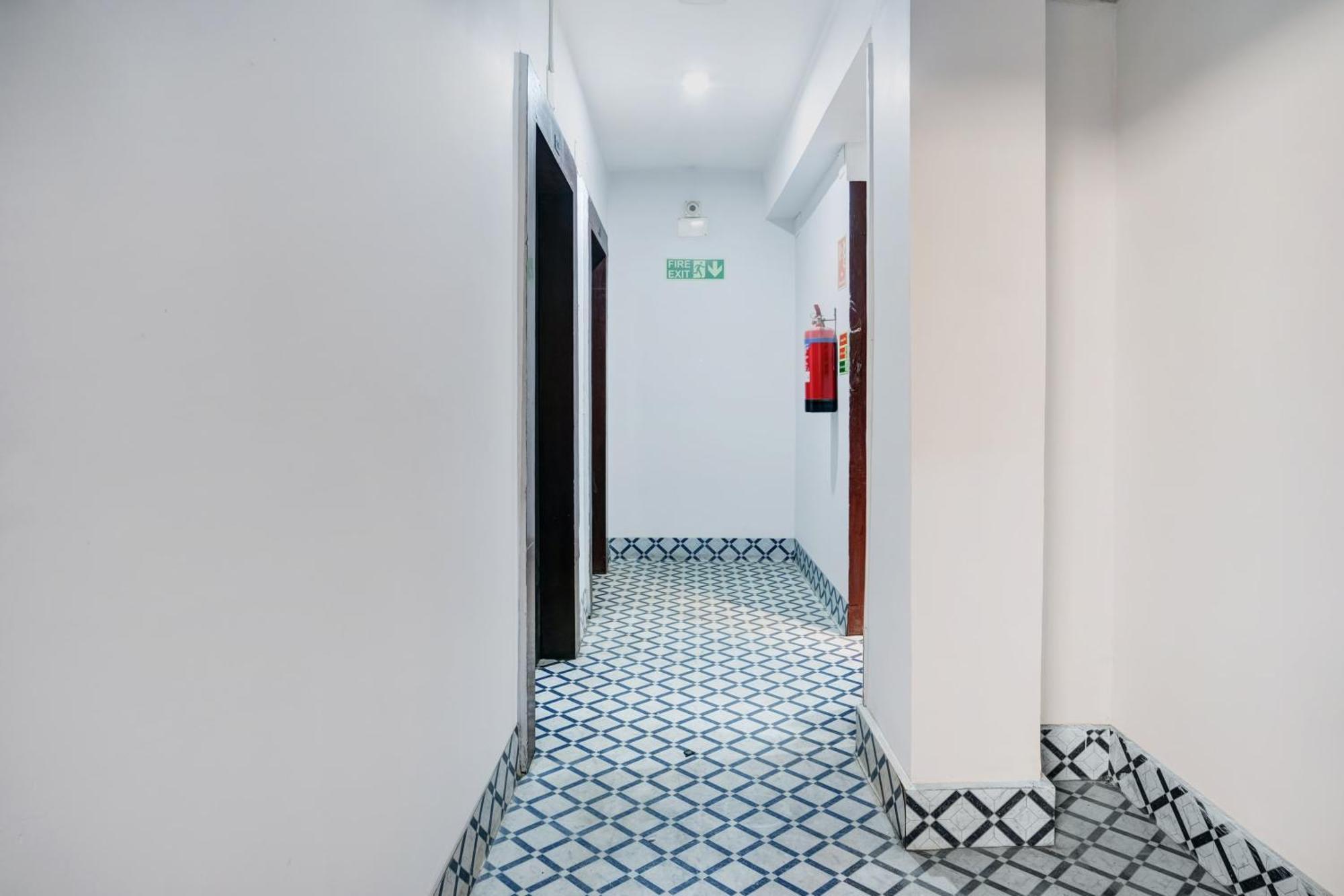 Hotel O Noonmati Guwahati Formerly Hotel Sundari Nunmati المظهر الخارجي الصورة